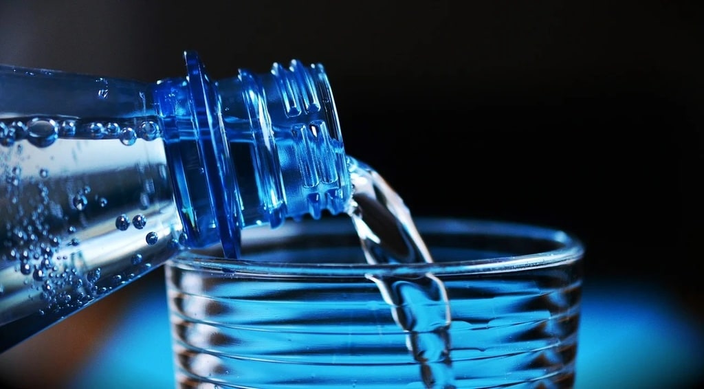Bien s&rsquo;hydrater tout au long de la journée