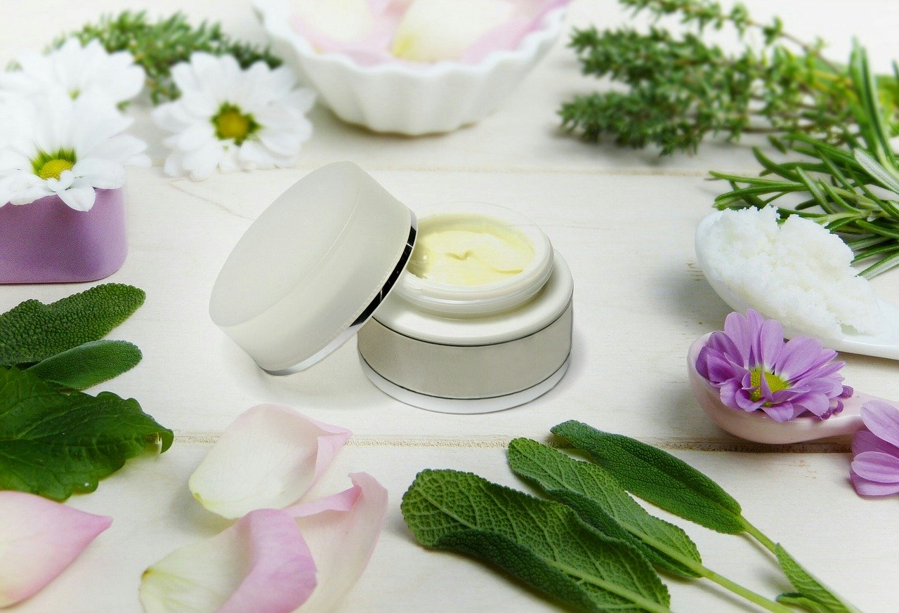 Utiliser des soins adaptés sans agresser la peau